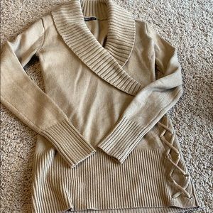 beige thick sweater medium